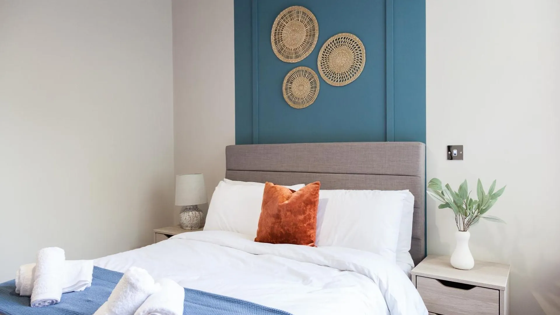 2 Bed - Long Term Stay Rates- Contractors-Professionals-Relocation Leeds  0*, Leeds (West Yorkshire) Wielka Brytania